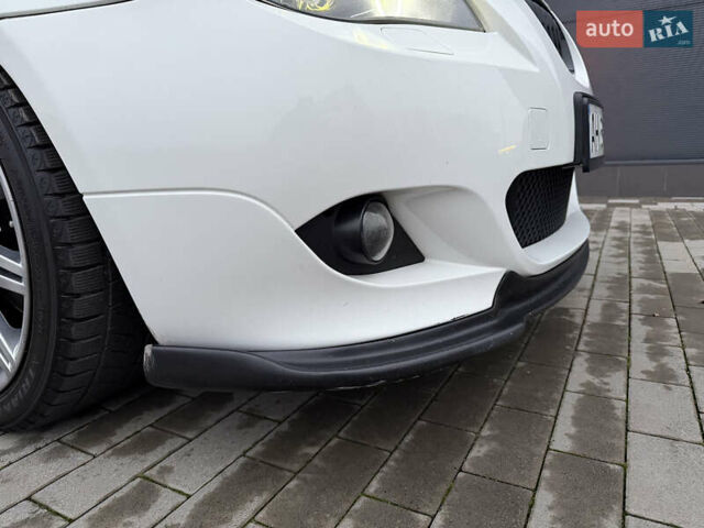 Белый БМВ 5 Серия, объемом двигателя 3 л и пробегом 333 тыс. км за 18500 $, фото 9 на Automoto.ua