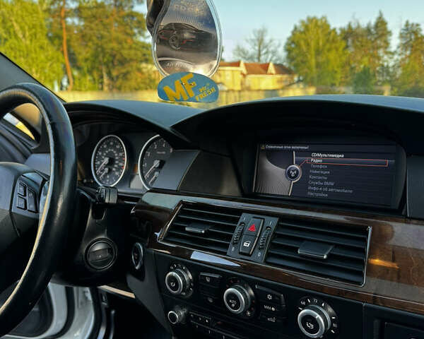 Белый БМВ 5 Серия, объемом двигателя 2.8 л и пробегом 171 тыс. км за 10350 $, фото 11 на Automoto.ua