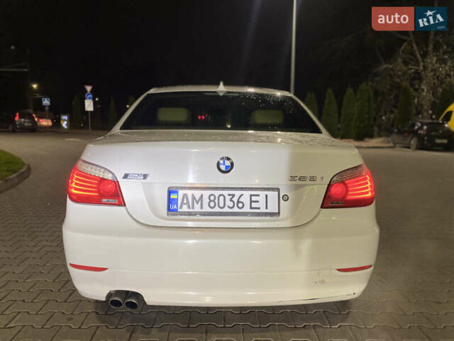 Белый БМВ 5 Серия, объемом двигателя 3 л и пробегом 200 тыс. км за 6500 $, фото 5 на Automoto.ua