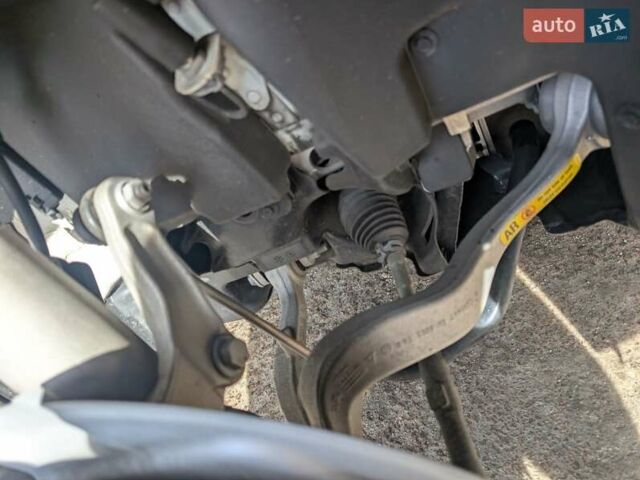 Білий БМВ 5 Серія, об'ємом двигуна 3 л та пробігом 54 тис. км за 14700 $, фото 41 на Automoto.ua