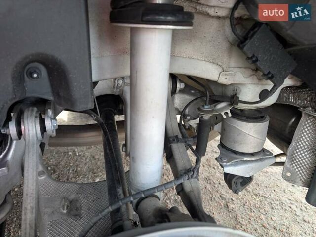 Білий БМВ 5 Серія, об'ємом двигуна 3 л та пробігом 54 тис. км за 14700 $, фото 9 на Automoto.ua