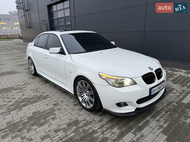 Белый БМВ 5 Серия, объемом двигателя 3 л и пробегом 333 тыс. км за 18500 $, фото 3 на Automoto.ua