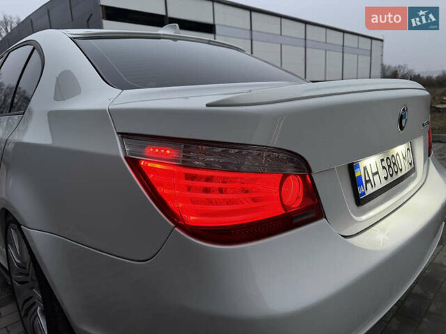 Белый БМВ 5 Серия, объемом двигателя 3 л и пробегом 333 тыс. км за 18500 $, фото 14 на Automoto.ua
