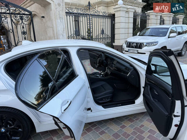 Білий БМВ 5 Серія, об'ємом двигуна 2.5 л та пробігом 240 тис. км за 12900 $, фото 13 на Automoto.ua
