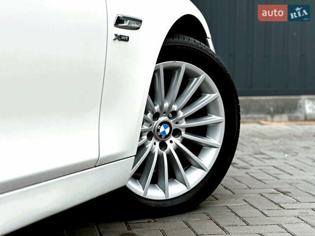 Белый БМВ 5 Серия, объемом двигателя 2.99 л и пробегом 280 тыс. км за 13600 $, фото 9 на Automoto.ua