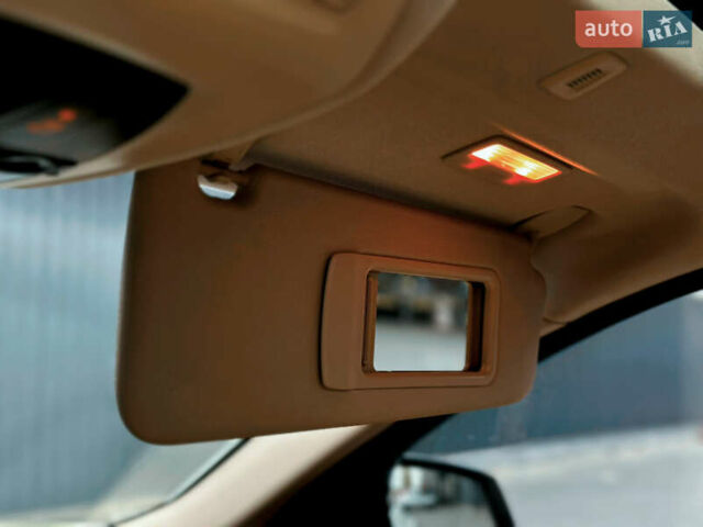 Белый БМВ 5 Серия, объемом двигателя 2.99 л и пробегом 280 тыс. км за 13600 $, фото 52 на Automoto.ua