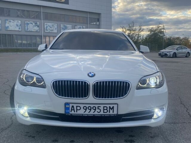 БМВ 5 Серия 2010 в Запорожье на Automoto.ua Белый БМВ 5 Серия, объемом двигателя 3 л и пробегом 210 тыс. км за 17500 $, фото 1 на Automoto.ua