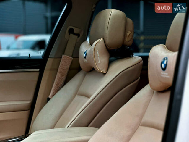 Белый БМВ 5 Серия, объемом двигателя 2.99 л и пробегом 280 тыс. км за 13600 $, фото 30 на Automoto.ua