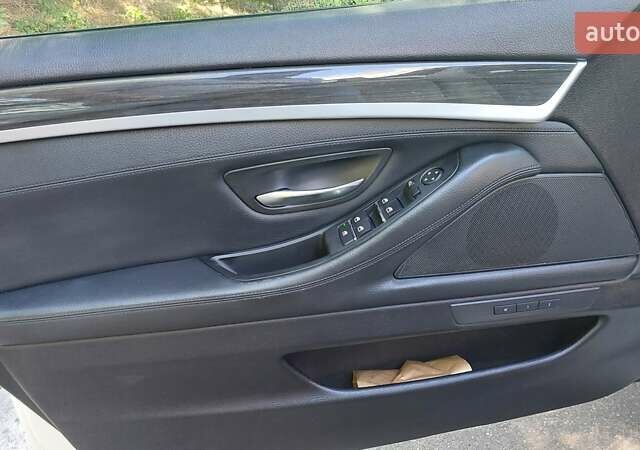 Білий БМВ 5 Серія, об'ємом двигуна 2.99 л та пробігом 181 тис. км за 11300 $, фото 11 на Automoto.ua