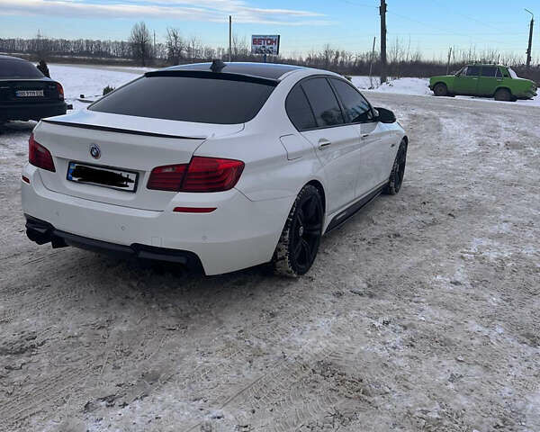 Белый БМВ 5 Серия, объемом двигателя 3 л и пробегом 323 тыс. км за 16000 $, фото 4 на Automoto.ua