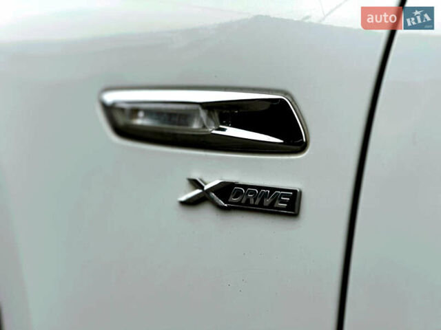 Белый БМВ 5 Серия, объемом двигателя 2.99 л и пробегом 280 тыс. км за 13600 $, фото 13 на Automoto.ua