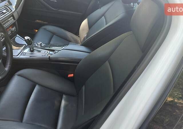 Білий БМВ 5 Серія, об'ємом двигуна 2.99 л та пробігом 181 тис. км за 11300 $, фото 8 на Automoto.ua