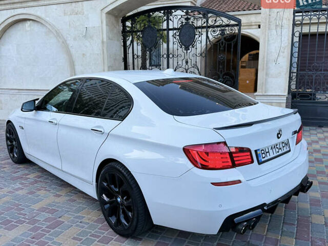 Білий БМВ 5 Серія, об'ємом двигуна 2.5 л та пробігом 240 тис. км за 12900 $, фото 9 на Automoto.ua