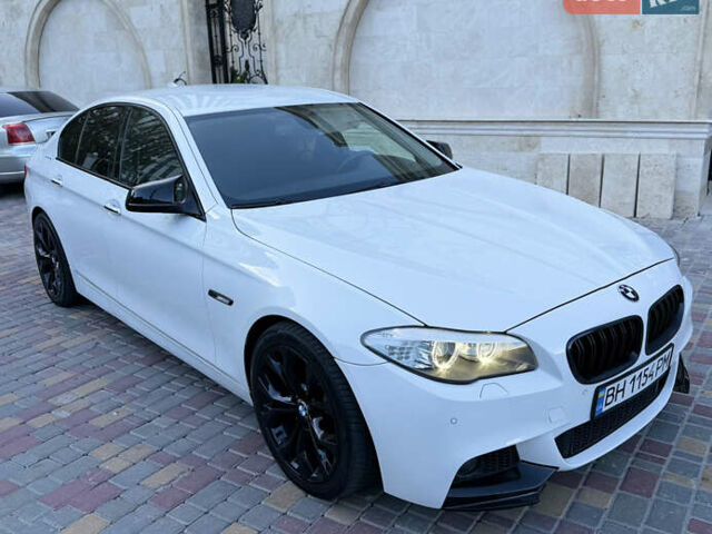 Білий БМВ 5 Серія, об'ємом двигуна 2.5 л та пробігом 240 тис. км за 12900 $, фото 4 на Automoto.ua