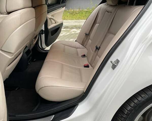 Белый БМВ 5 Серия, объемом двигателя 2.98 л и пробегом 238 тыс. км за 13500 $, фото 24 на Automoto.ua