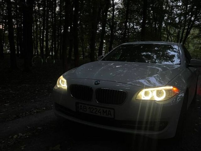 Білий БМВ 5 Серія, об'ємом двигуна 2 л та пробігом 213 тис. км за 15400 $, фото 5 на Automoto.ua