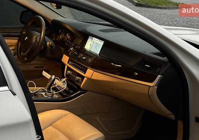 Белый БМВ 5 Серия, объемом двигателя 2 л и пробегом 299 тыс. км за 10390 $, фото 27 на Automoto.ua