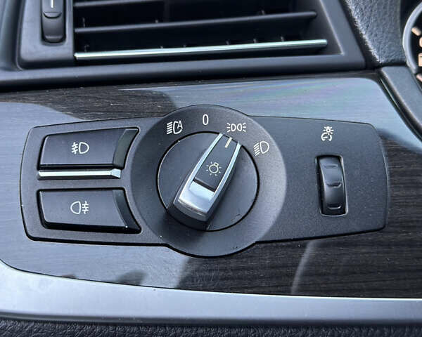 Белый БМВ 5 Серия, объемом двигателя 3 л и пробегом 229 тыс. км за 13300 $, фото 17 на Automoto.ua