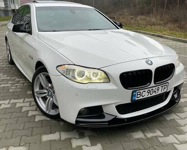 Белый БМВ 5 Серия, объемом двигателя 2.98 л и пробегом 238 тыс. км за 13500 $, фото 1 на Automoto.ua