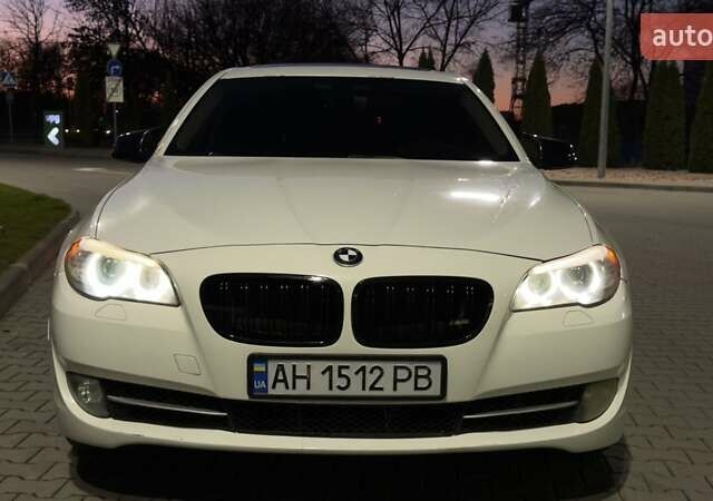Белый БМВ 5 Серия, объемом двигателя 2 л и пробегом 250 тыс. км за 9850 $, фото 4 на Automoto.ua