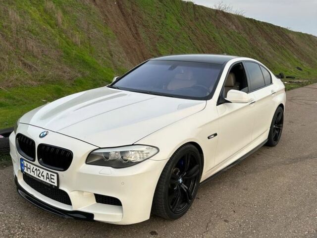 Белый БМВ 5 Серия, объемом двигателя 2 л и пробегом 227 тыс. км за 18500 $, фото 4 на Automoto.ua