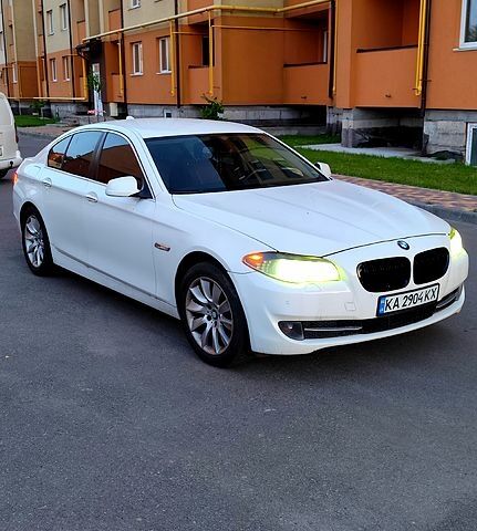 Белый БМВ 5 Серия, объемом двигателя 2.5 л и пробегом 223 тыс. км за 10600 $, фото 2 на Automoto.ua