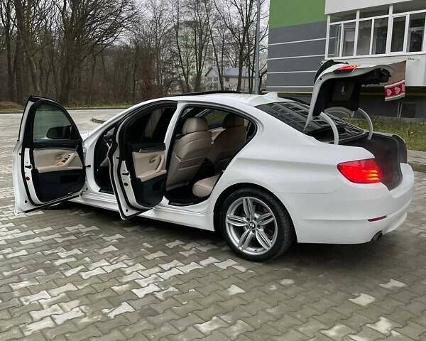 Белый БМВ 5 Серия, объемом двигателя 2.98 л и пробегом 238 тыс. км за 13500 $, фото 18 на Automoto.ua