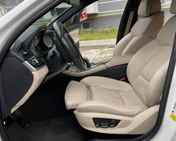 Белый БМВ 5 Серия, объемом двигателя 2.98 л и пробегом 238 тыс. км за 13500 $, фото 26 на Automoto.ua