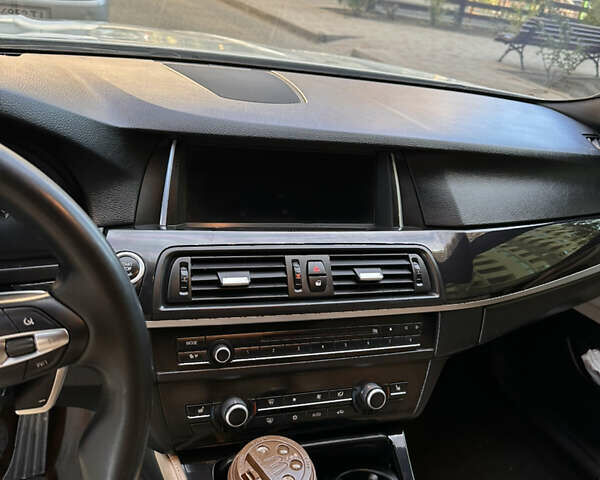 Белый БМВ 5 Серия, объемом двигателя 2 л и пробегом 226 тыс. км за 19900 $, фото 27 на Automoto.ua