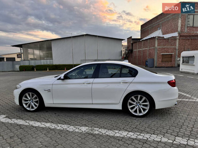 Белый БМВ 5 Серия, объемом двигателя 3.5 л и пробегом 265 тыс. км за 13900 $, фото 4 на Automoto.ua