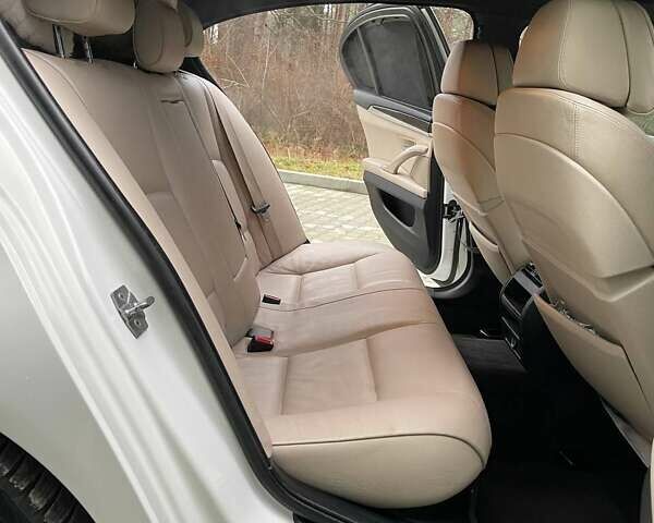 Белый БМВ 5 Серия, объемом двигателя 2.98 л и пробегом 238 тыс. км за 13500 $, фото 27 на Automoto.ua
