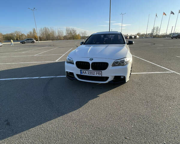 Білий БМВ 5 Серія, об'ємом двигуна 2 л та пробігом 272 тис. км за 14000 $, фото 8 на Automoto.ua