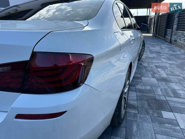 Белый БМВ 5 Серия, объемом двигателя 2 л и пробегом 241 тыс. км за 12700 $, фото 19 на Automoto.ua