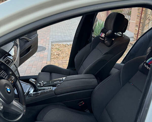 Белый БМВ 5 Серия, объемом двигателя 2.98 л и пробегом 217 тыс. км за 17999 $, фото 13 на Automoto.ua