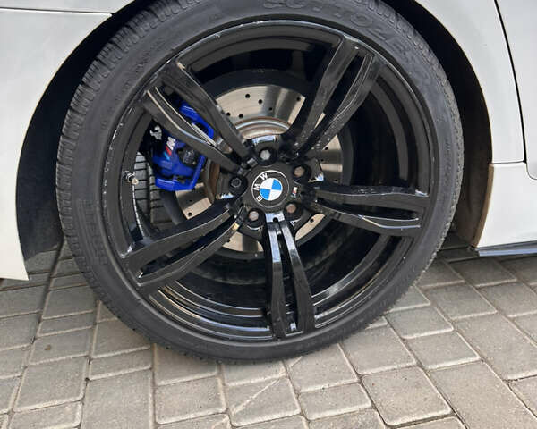 Белый БМВ 5 Серия, объемом двигателя 2 л и пробегом 226 тыс. км за 19900 $, фото 19 на Automoto.ua