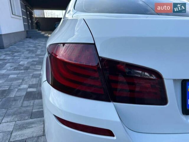 Белый БМВ 5 Серия, объемом двигателя 2 л и пробегом 241 тыс. км за 12700 $, фото 22 на Automoto.ua