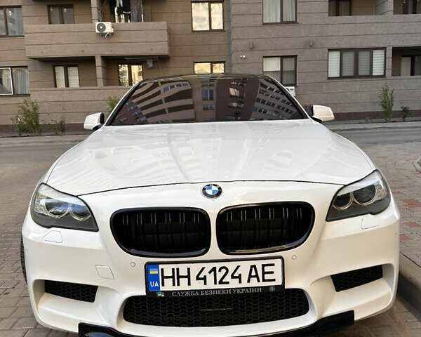 Белый БМВ 5 Серия, объемом двигателя 2 л и пробегом 226 тыс. км за 19900 $, фото 14 на Automoto.ua