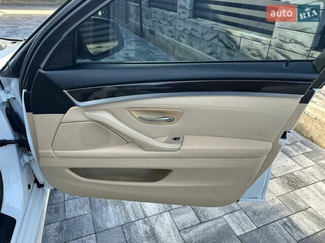 Белый БМВ 5 Серия, объемом двигателя 2 л и пробегом 241 тыс. км за 12700 $, фото 45 на Automoto.ua