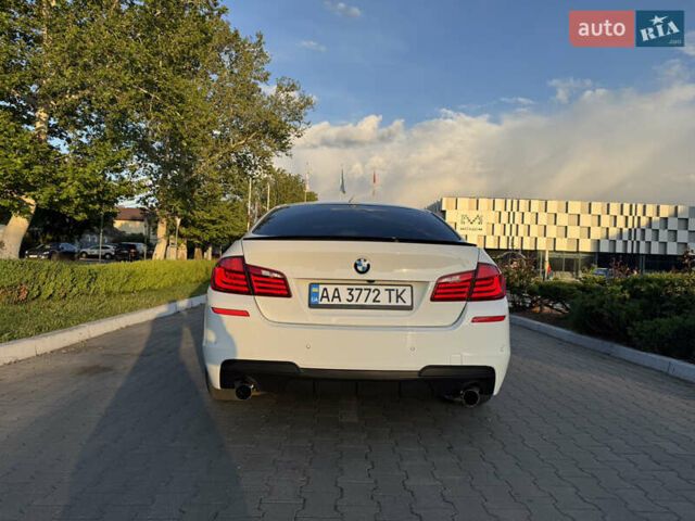 Білий БМВ 5 Серія, об'ємом двигуна 3 л та пробігом 212 тис. км за 13900 $, фото 4 на Automoto.ua