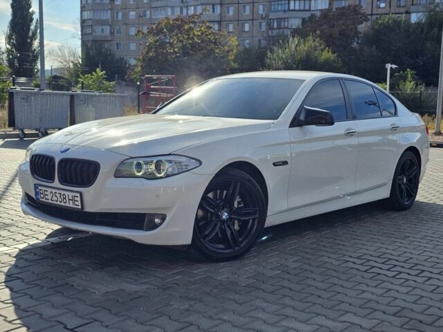 БМВ 5 Серия 2012 в Кривом Роге на Automoto.ua Белый БМВ 5 Серия, объемом двигателя 2 л и пробегом 180 тыс. км за 13500 $, фото 9 на Automoto.ua