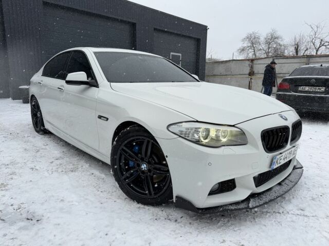 Белый БМВ 5 Серия, объемом двигателя 3 л и пробегом 218 тыс. км за 14500 $, фото 20 на Automoto.ua