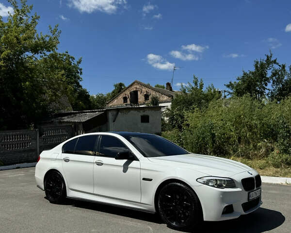 Білий БМВ 5 Серія, об'ємом двигуна 2 л та пробігом 310 тис. км за 20000 $, фото 11 на Automoto.ua