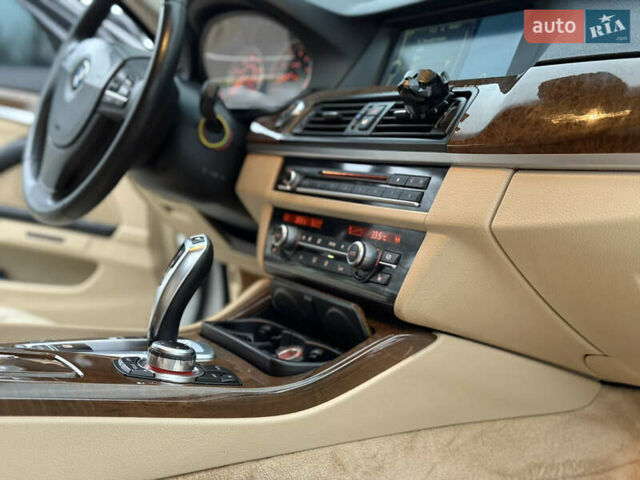 Білий БМВ 5 Серія, об'ємом двигуна 3 л та пробігом 223 тис. км за 11900 $, фото 24 на Automoto.ua