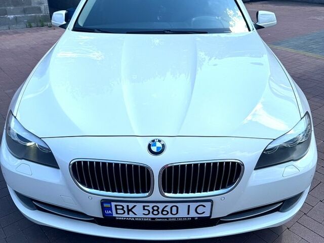 Білий БМВ 5 Серія, об'ємом двигуна 2 л та пробігом 162 тис. км за 14400 $, фото 3 на Automoto.ua