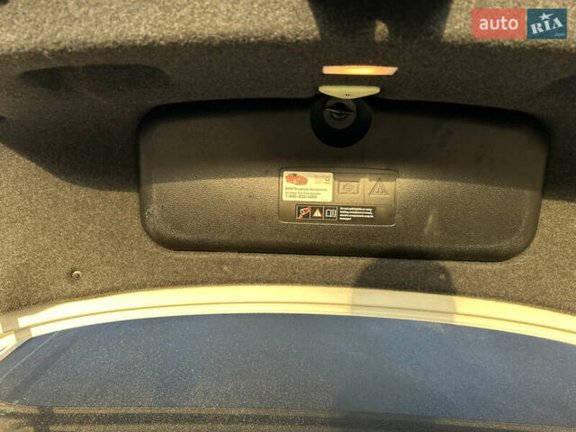 Білий БМВ 5 Серія, об'ємом двигуна 2 л та пробігом 214 тис. км за 16300 $, фото 11 на Automoto.ua