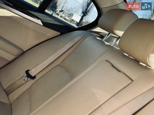 Білий БМВ 5 Серія, об'ємом двигуна 2 л та пробігом 257 тис. км за 12900 $, фото 19 на Automoto.ua