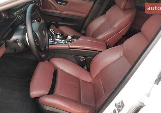 Белый БМВ 5 Серия, объемом двигателя 3 л и пробегом 290 тыс. км за 17500 $, фото 18 на Automoto.ua