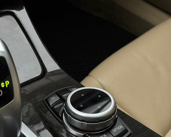 Белый БМВ 5 Серия, объемом двигателя 2.98 л и пробегом 255 тыс. км за 11800 $, фото 49 на Automoto.ua