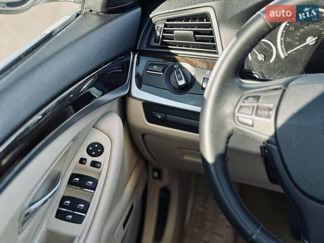 Білий БМВ 5 Серія, об'ємом двигуна 2 л та пробігом 257 тис. км за 12900 $, фото 35 на Automoto.ua