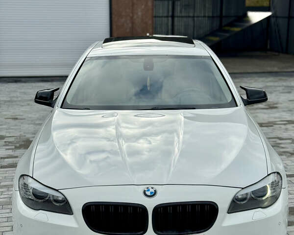 Білий БМВ 5 Серія, об'ємом двигуна 3 л та пробігом 254 тис. км за 12300 $, фото 6 на Automoto.ua